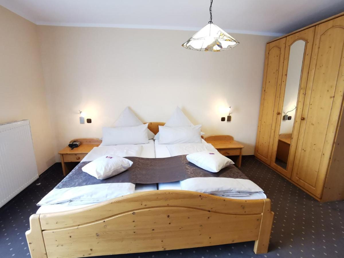 Gaestehaus Koeglmaier Kelheim Buitenkant foto